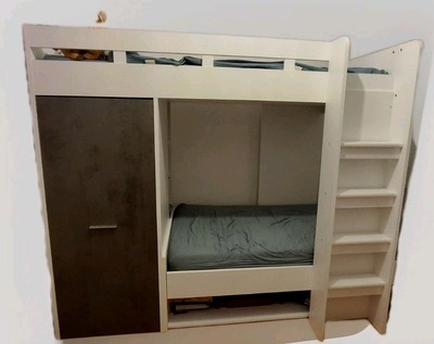 Etagenbett weiss mit eingebautem Schrank und Regalen inkl.2 Matrazen Matratzen 