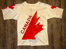 Rare Vintage Team Canada 1976 Canada Cup Athletic Knit Hockey Jersey Bobby Hull