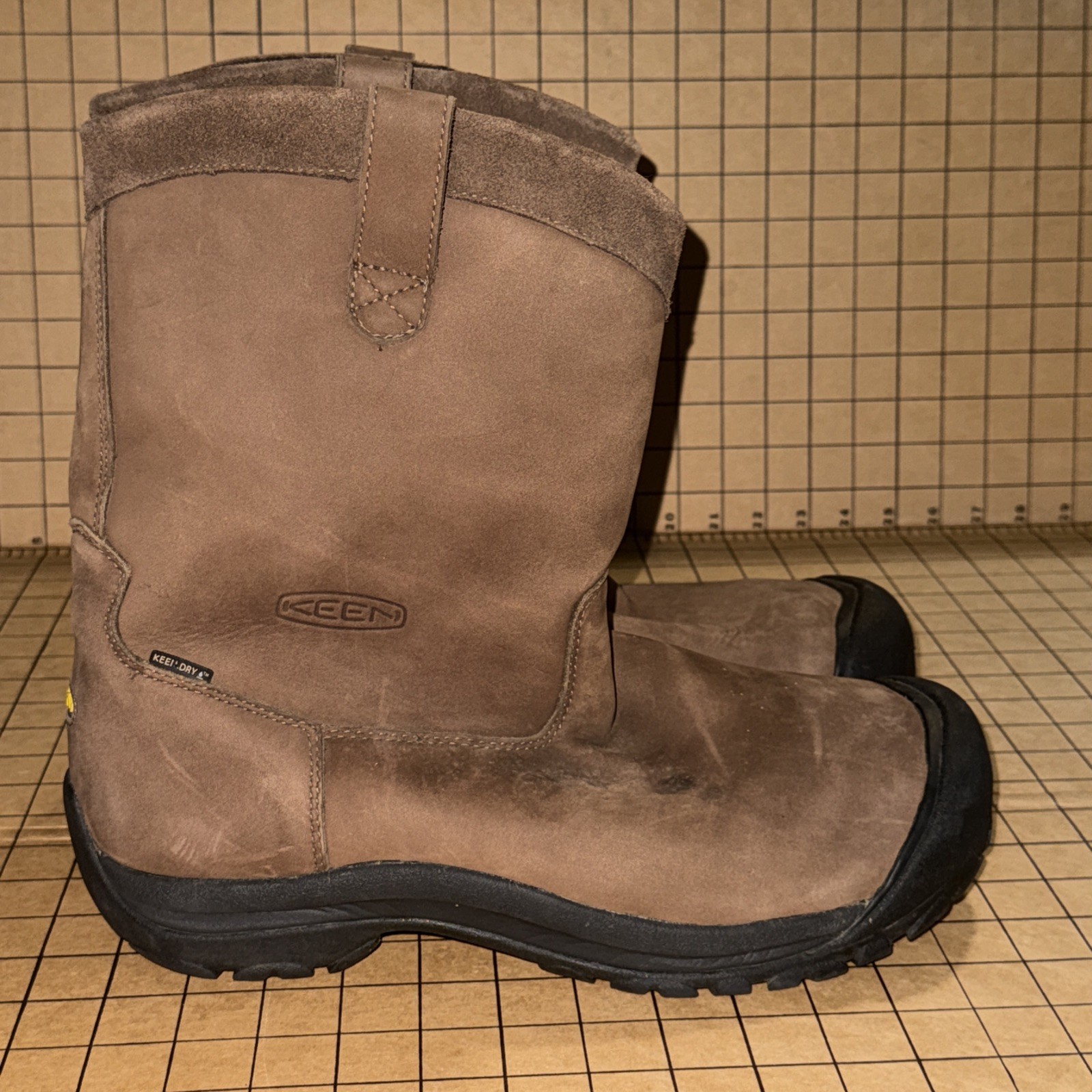 Stivali KEEN uomo Cody pull on isolati 200 grammi metà polpaccio punta morbida taglia 14