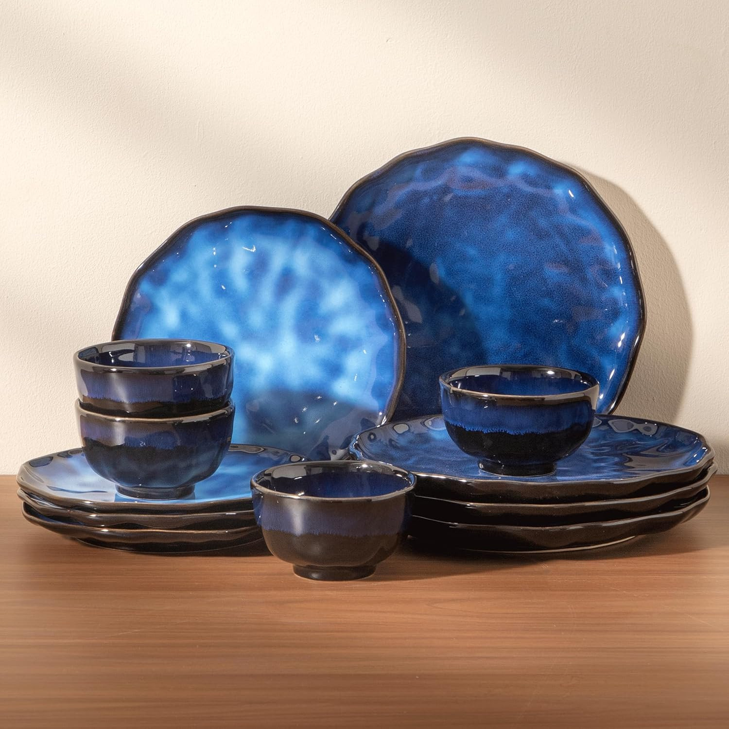- Plates & Bowls, Scratch Resistant