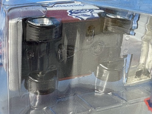 Mini Zamboni Ice Resurfacer Vehicle Promotional 10 Years 1989-1999 Sealed 1:50 - Picture 10 of 19