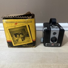 Kodak Brownie Hawkeye Flash Model Camera   Untested As-Is   Vintage Box Camera