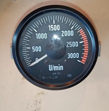 H&B 630 3000 U/min Drehzahlmesser, DU 80 mm ab 2200 U/min rot, unbenutzt Diesel