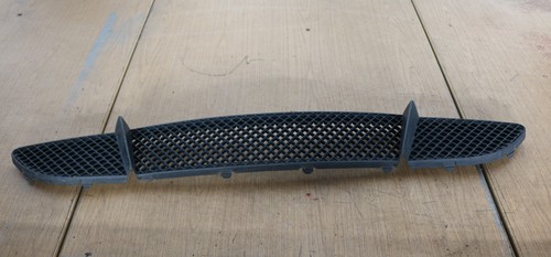 BMW 1er E81 E87 original Grill unten Stoßstange vorne 5111731690A bis 2007