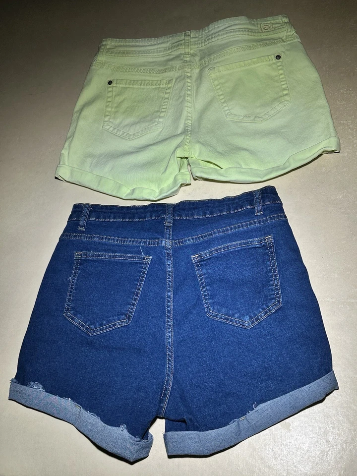 Bundle! Of 2 Pair Of Denim Stretch Shorts Yellow/blue Size 11 Used - Image 3 of 4