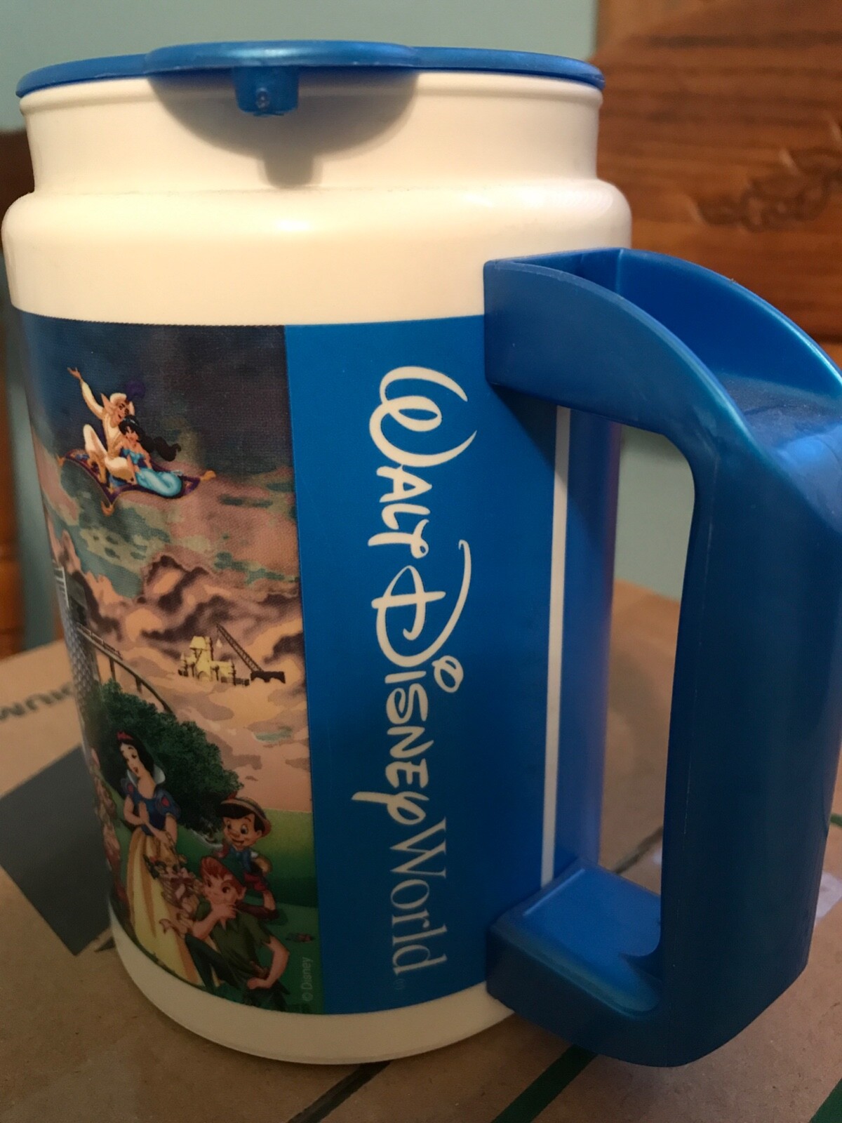 WALT DISNEY WORLD 2001 100 years of magic Coca-Cola Cup TRAVEL MUG | eBay