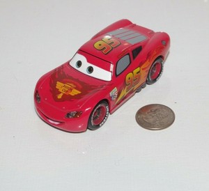 cars 2 lightning mcqueen diecast