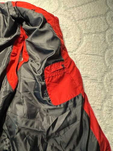 St Johns Bay Puffer Vest Mens Size XL Red Zip Front Outer & Inner Pockets Lined - Picture 15 of 17