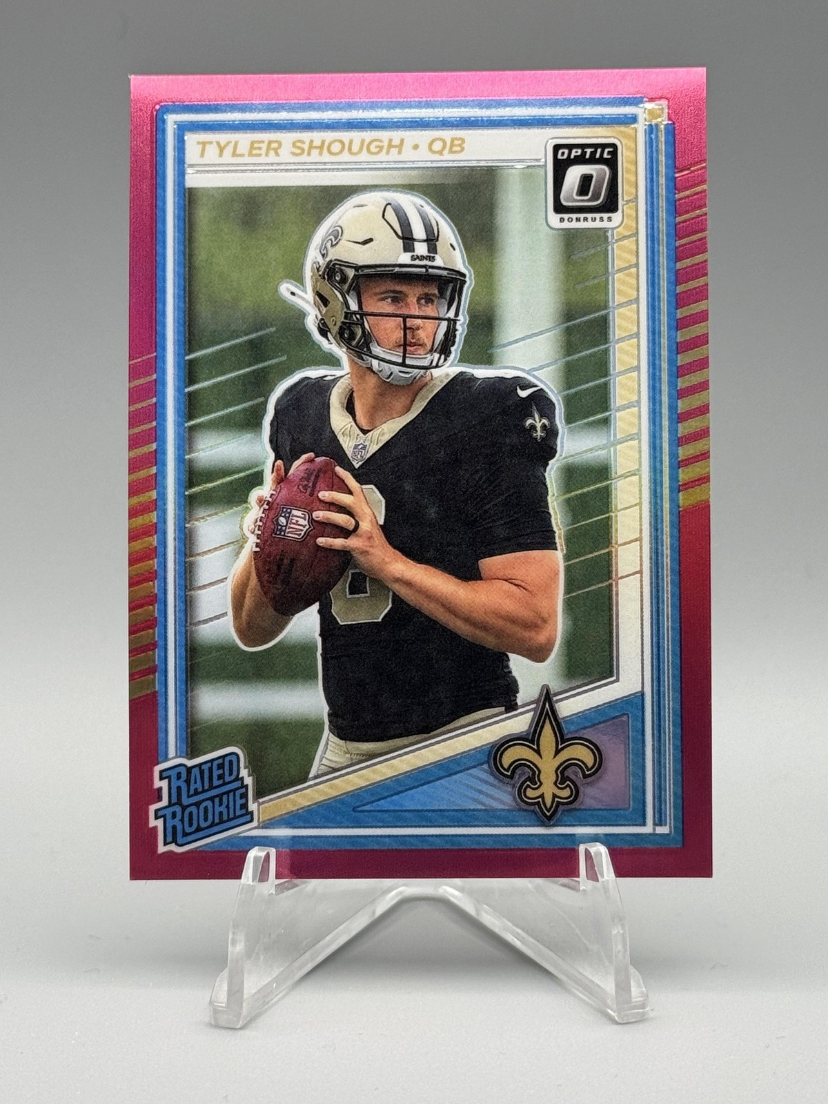 2025 Donruss Optic #223 Tyler Shough Pink (A137)