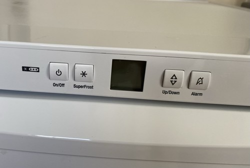 Liebherr GP 1486 Under Counter Freezer Premium - barely used - Picture 3 of 8