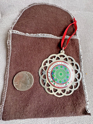 LUNT STERLING SILVER 925 FRAMED SEASONS GREETING ENAMEL 1985 CHRISTMAS  ORNAMENT