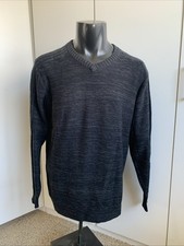 Columbia men s size Large black V-neck pullover knit sweater 100 cotton