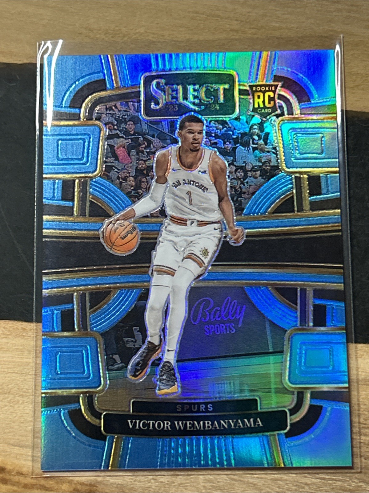 2023-24 Select Victor Wembanyama #87 Concourse Light Blue Rookie RC /299 (0043)