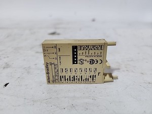 ALLEN BRADLEY 700-HT1 SER. B 