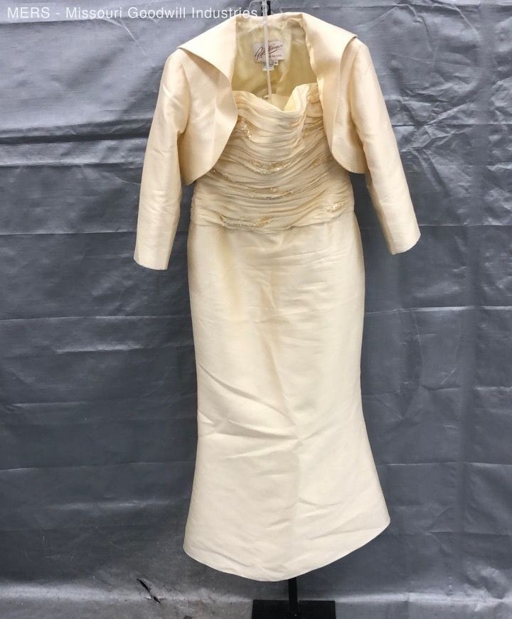 green emerald velvet dress Anne Klein Jacket and Dress Set