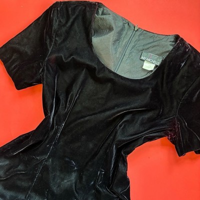 Vintage 90 s My Michelle Solid Black Short Sleeve Velvet Sheath Dress Size 7/8  