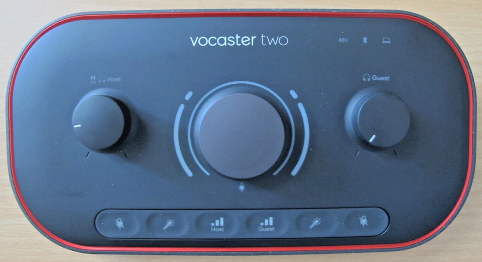 Focusrite Vocaster Two Podcast Interface Solo Content Creators  Open Box - Image 4 of 4
