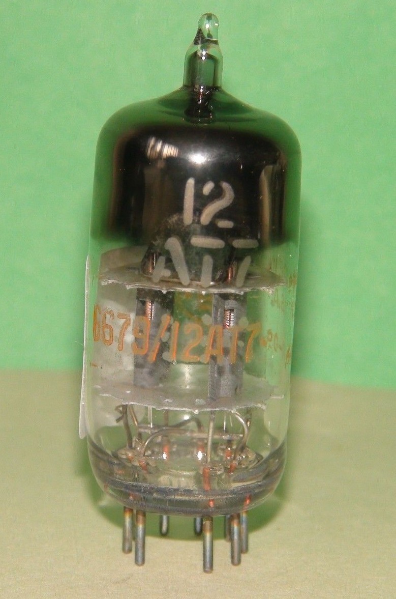 RCA 6679 12AT7 ECC81 Vacuum Tube 1960 Bogey +