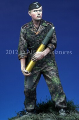 Alpine Miniatures (35134) 1:35 German Panzer Crew