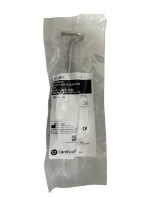 V. Mueller CH31 Doyen Costal Elevator, Left Angle, 1-1/4'' Blade, 7''