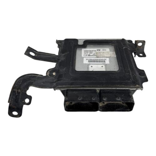 2014 - 2016 Kia Forte ECM Engine Computer Control Module ECU PCM Continental - Picture 2 of 7