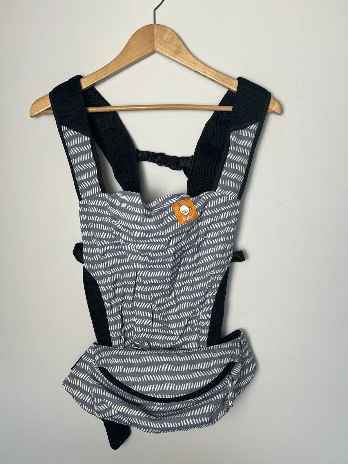 Tula Lite Baby Carrier Blue White Beyond Adjustable 12-30lbs Pocket Nylon Travel
Opens in a new wind