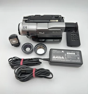 Sony Handycam DCR-TRV210E Digital8 Camcorder - Video8 Hi8 kompatibel - Getestet - Bild 1 von 4