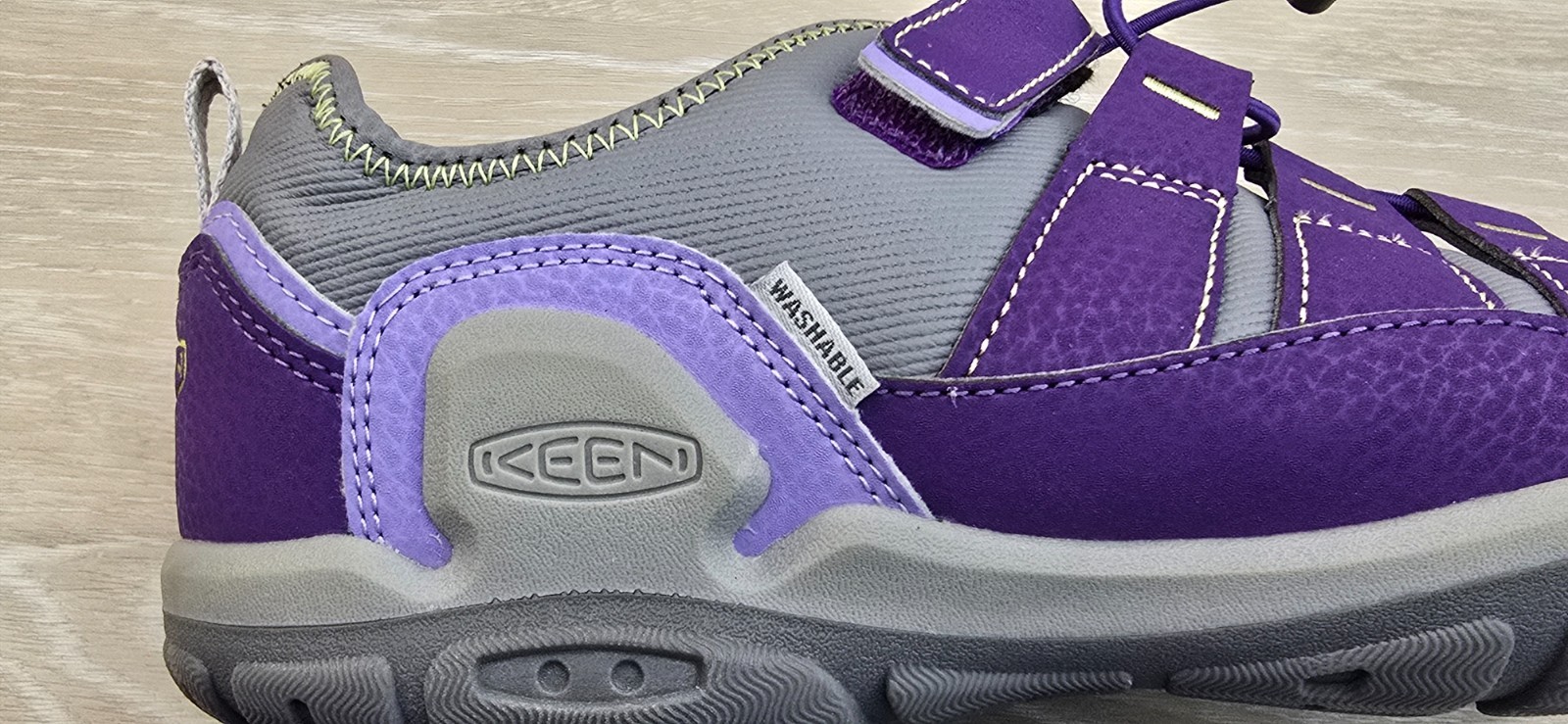 Keen Big Kids Girls Youth Knotch Hollow Sneaker Trail Viola US 7 Y 1025882 NUOVO