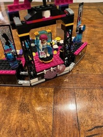 LEGO Friends 41105 Pop Star Show Stage With Minifigures 100% Complete W/ Manuals