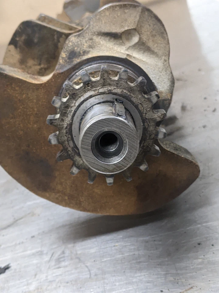 Crankshaft Standard For 88-95 Chevrolet k1500  5.7 83417369 Gas - Image 2 of 4