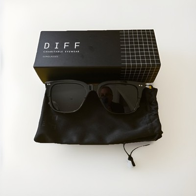 DIFF Charitable Eyewear BILLIE Black Polarized Sunglasses  Unisex - NEW IN BOX