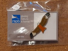 RSPB RED KITE 1st Design Series 2 GNAH GREY Ticked BACK Pin Badge