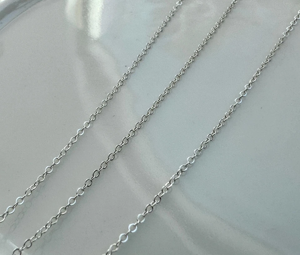 Cadena cable plano de plata de ley .925 de 1,5 mm x 1,2 mm se vende a pie (P2305) Foto 2 de 4