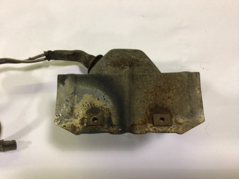 Luz de señal de giro delantera derecha Ford LTD Galaxie 71 SAE-PI-71FD Foto 3 de 4