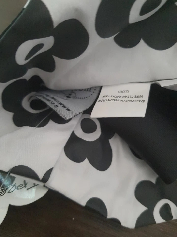 Sombrero cubo Mud Pie nuevo con etiquetas talla 0-12 meses negro blanco floral grande negro lazo Foto 4 de 4