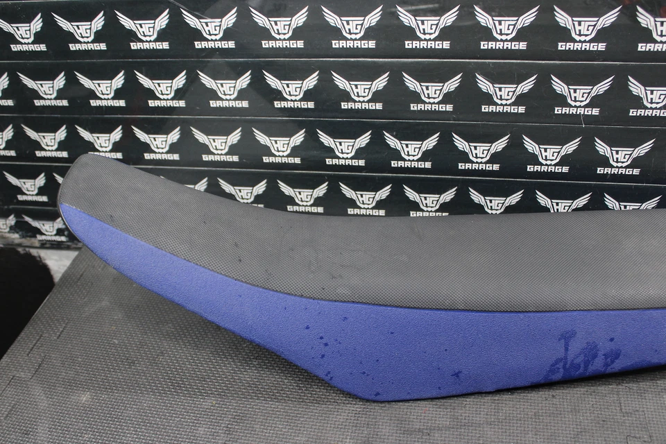 2008 SUZUKI RMZ250 OEM SEAT SADDLE 45100-10H01-FNN - Image 3 of 4