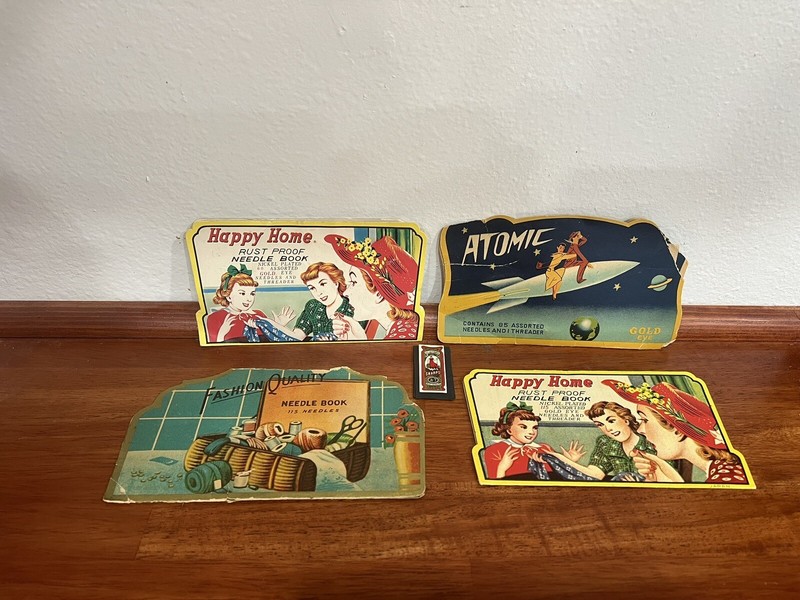 1950s Rust Proof Needle Books Set Of 4 Atomic Gold Eye Happy Home Fashion Qualit