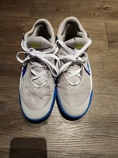 Nike Team Hustle DX Boys Gray And Blue Used Size 7Y Us