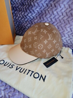 LOUIS VUITTON Hat Cap Monogram 100% Wool Color Monogram Size
