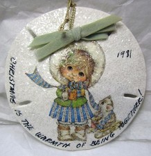 VINTAGE SAND DOLLAR ORNAMENT GIRL W/ KITTEN HANDMADE DECOUPAGE GLITTER CHRISTMAS