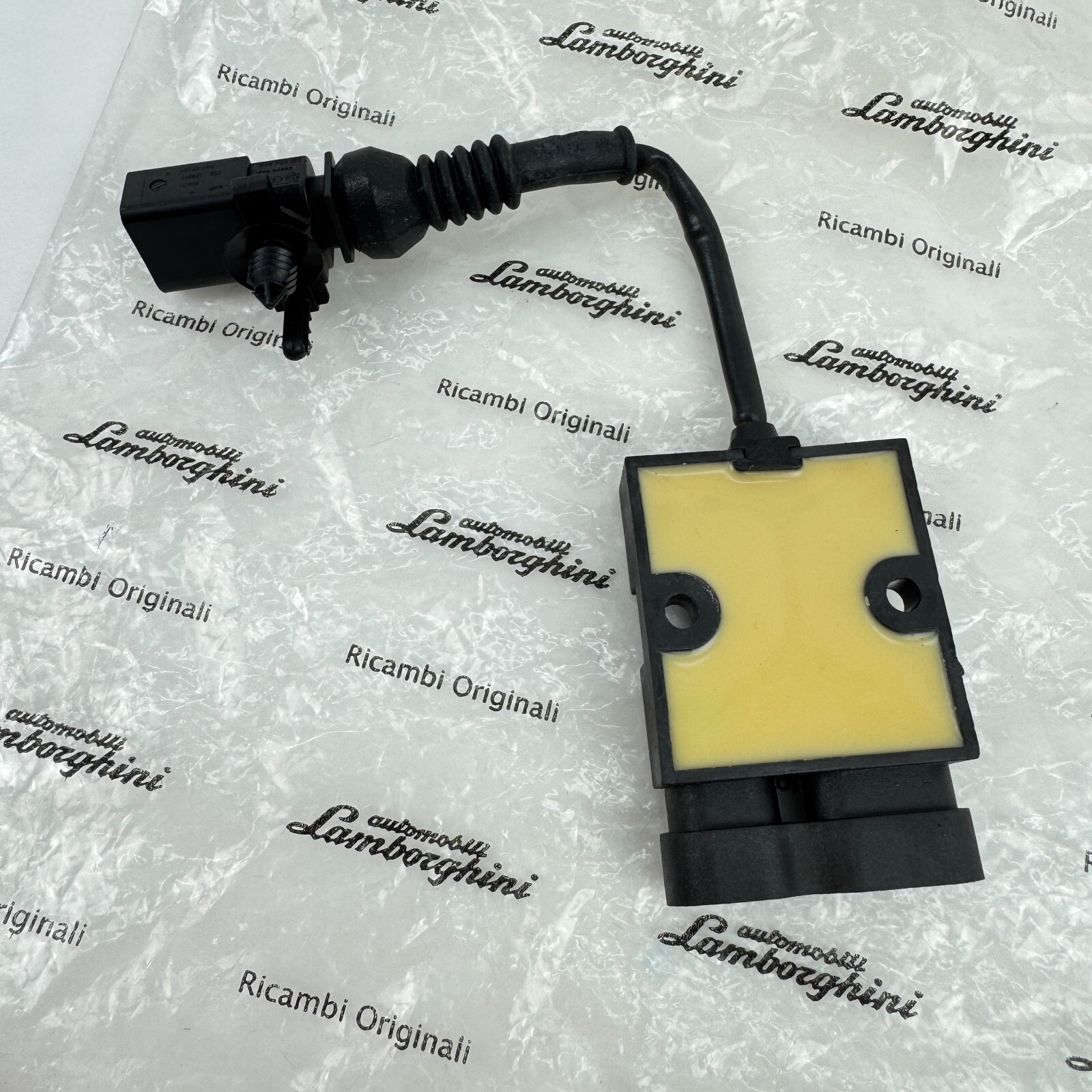 2017 - 2022 Lamborghini Aventador Cold Joint Catalyst Module Sensor 470919197B
