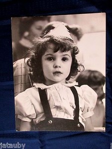 Vintage Photo Young Girl Curly Hair Brown Eyes Party Hat Los