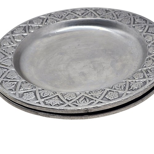 Vintage Pewter Saucer Plate Craft American Inc Bon Chef 7 1/2" - Picture 8 of 13
