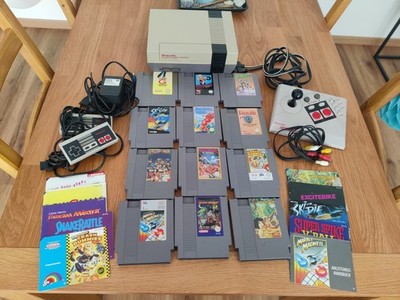 Nintendo  Entertainment System NES +  12 Spiele + Arcade Stick + Nintendo Box