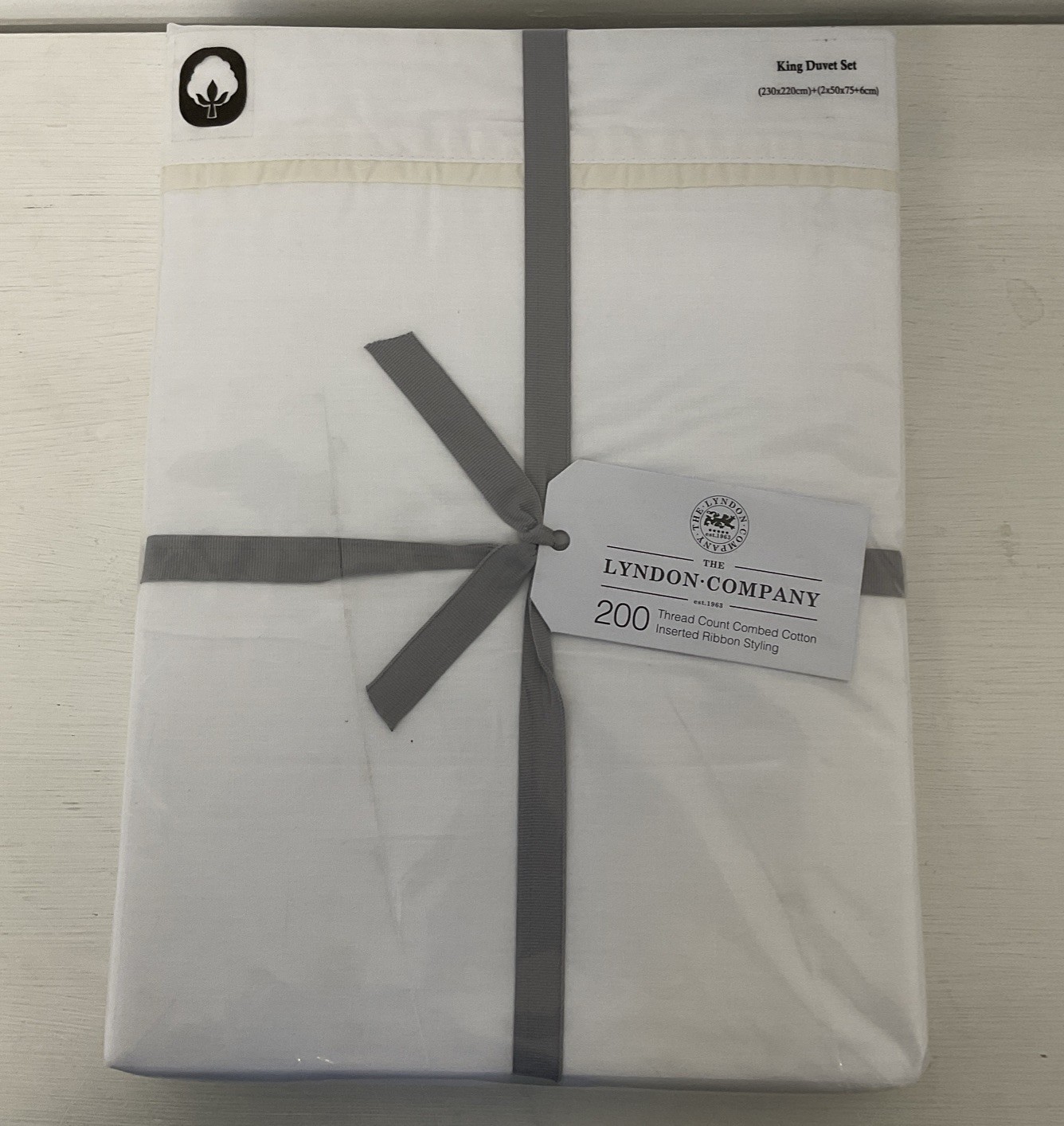 The Lyndon Company Hotel Hampstead King Duvet Set BNWT