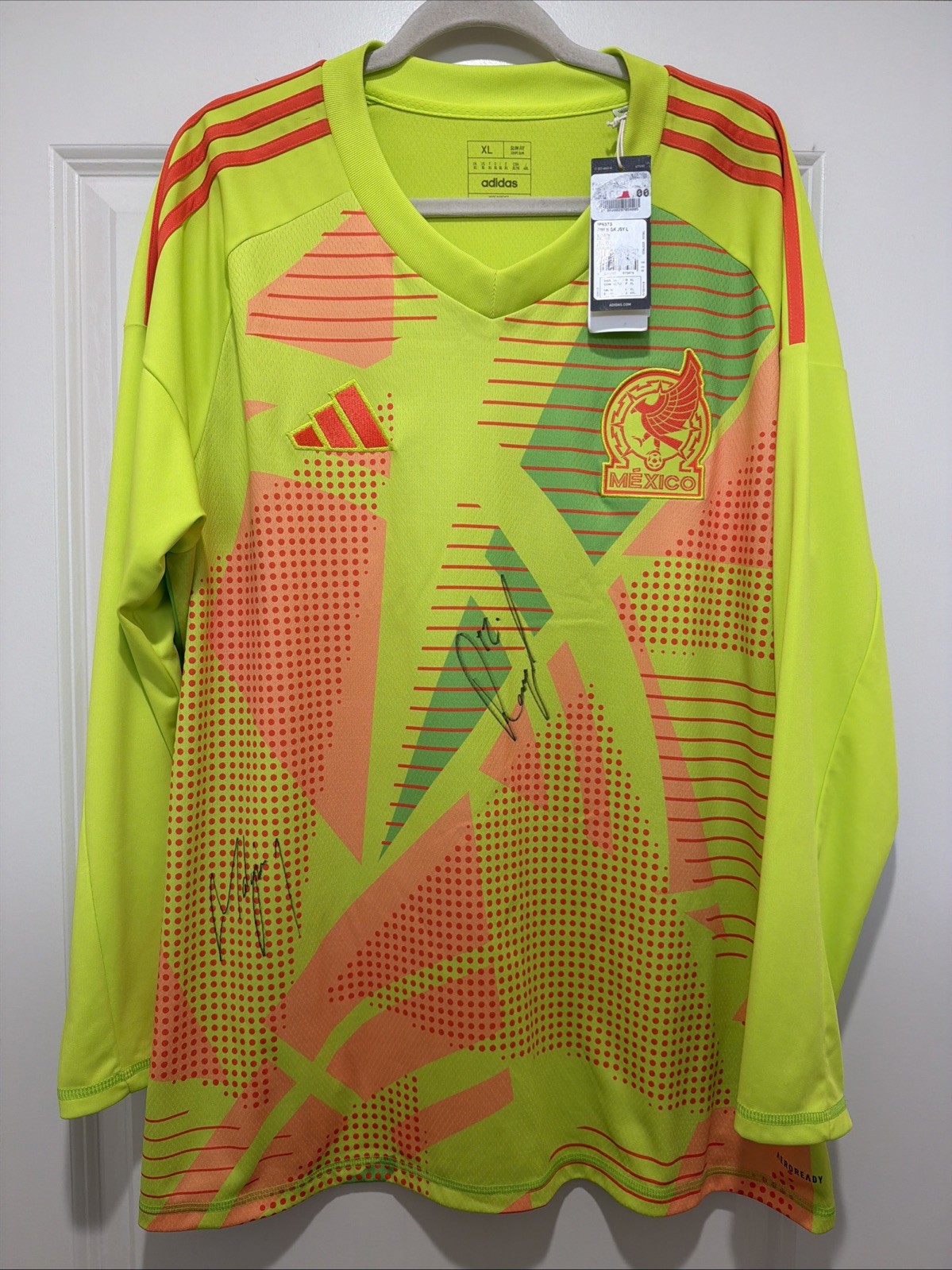 Malagon & Tala Rangel Signed Mexico Goalkeeper Men’s XL Adidas Jersey Auto