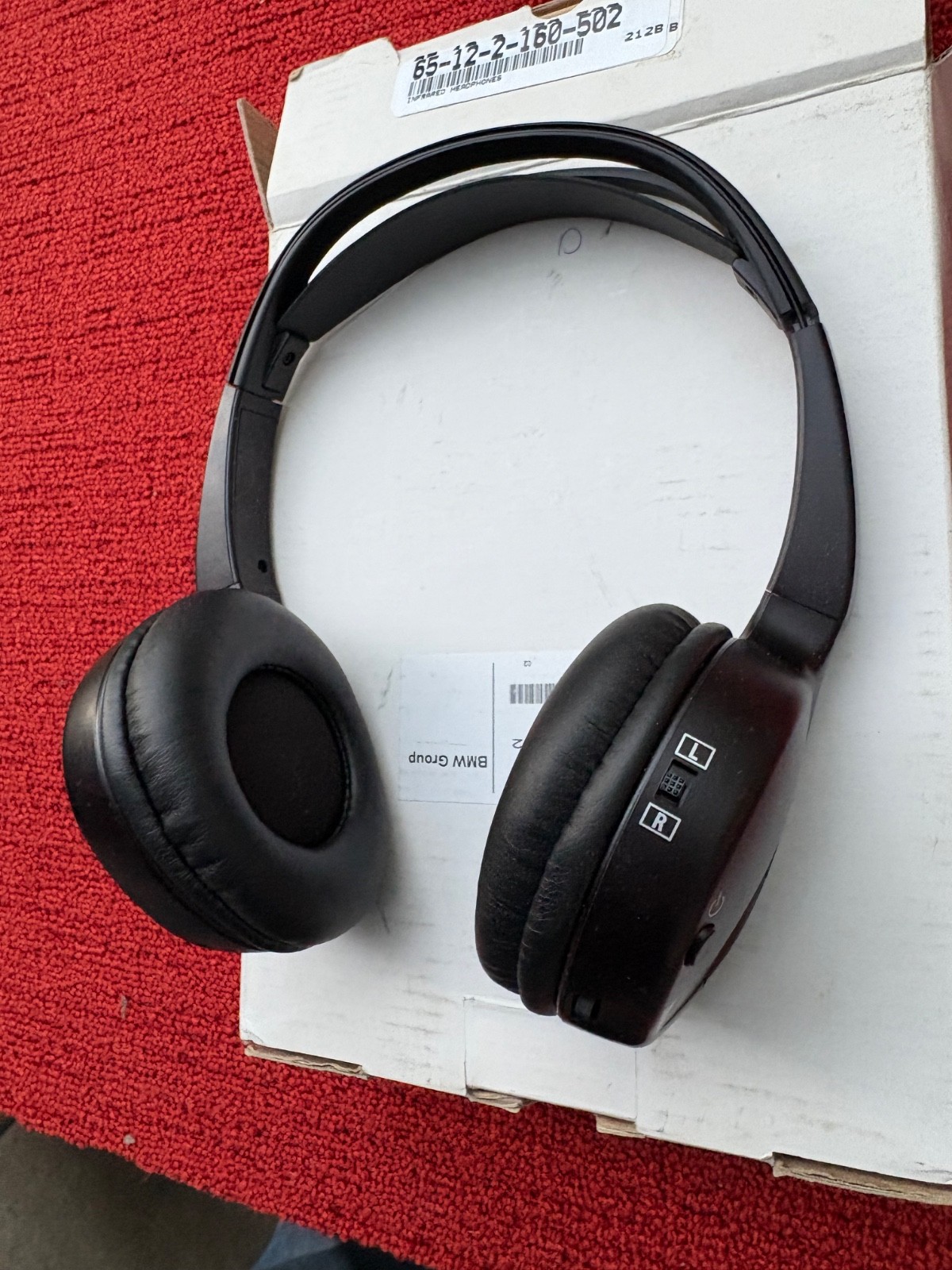 Rolls-Royce OEM 65-12-2-160-502 INFARED HEADPHONES