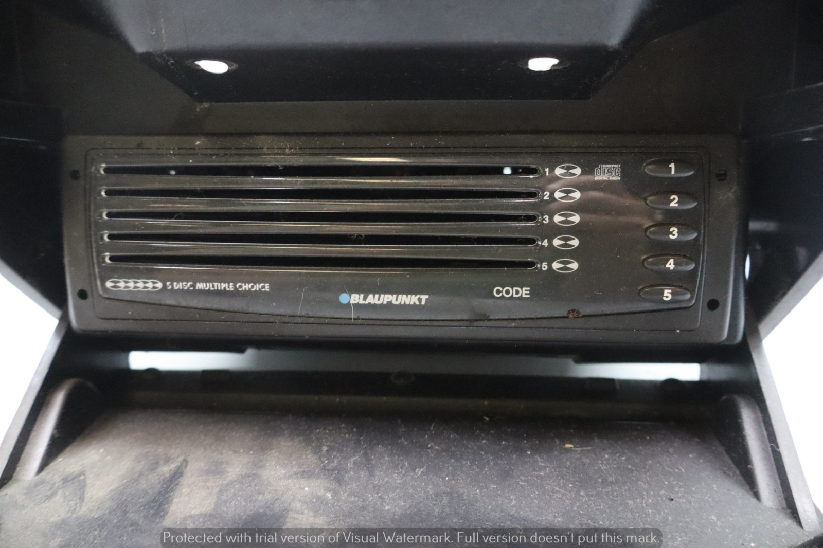 Maserati Quattroporte 2003-2008 Cd changer