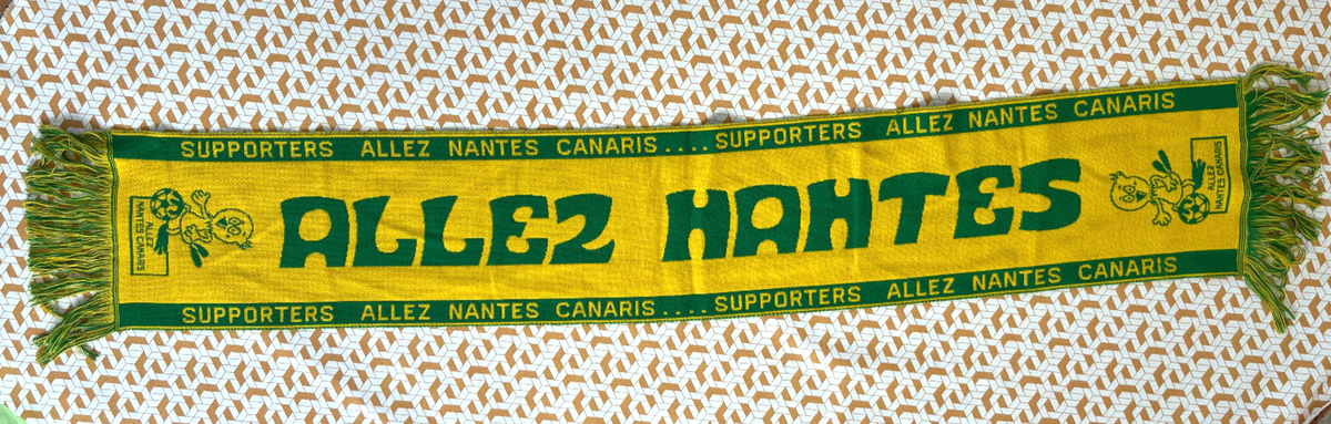 Écharpe Supporter Vintage FC Nantes – Années 80 – Rétro Ancienne – Couleurs Jaune Et Vert