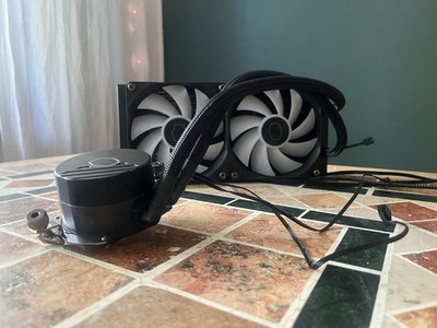 Cooler Master MasterLiquid 240L Core ARGB AIO-Wasserkühlung 240mm - ''Sehr Gut''